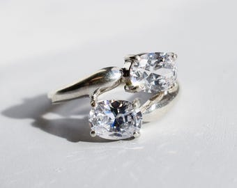 Anello con diamante, anello con diamante creato, anello a 2 pietre, anello con due pietre, anello vintage con diamante, anello in argento massiccio, anelli vintage, anello bianco