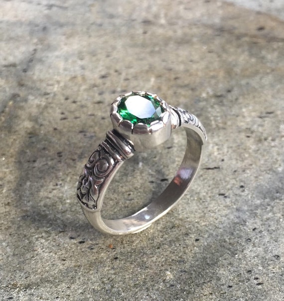 Tribal Emerald Ring, Created Emerald, Antique Ring, Vintage Ring, Bohemian Ring, Thick Band Ring, Sterling Silver Ring, Green Solitaire Ring