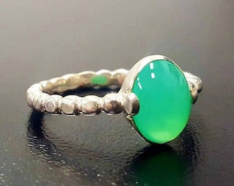 Chrysoprase Ring, Natural Chrysoprase, May Birthstone, Green Promise Ring, May Ring, Green Vintage Ring, Sterling Silver Ring, Chrysoprase