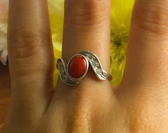 Anel de coral, coral natural, anel de coral vermelho, pedra de nascimento de março, anel de coral vintage, anel de pedra vermelha, anéis vintage, anel de prata maciça, coral