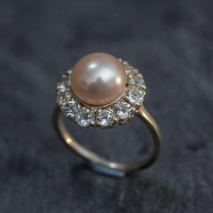 Anello con perla vintage, perla naturale, pietra portafortuna di giugno, anelli vintage, perla beige, perla crema, topazio bianco, anello in argento massiccio, anello con perla vera