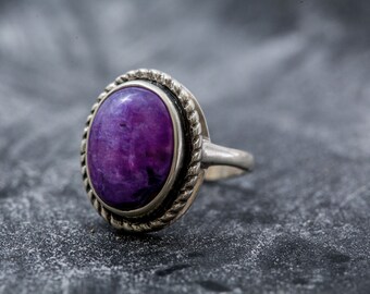 Statement Ring, Purple Charoite Ring, Charoite Ring, Natural Charoite, Vintage Rings, Scorpio Birthstone, Solid Silver Ring, Charoite