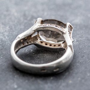 Anillo de topacio grande, anillo de topacio ahumado, anillo de topacio natural, piedra de nacimiento de Escorpio, anillos vintage, piedra de nacimiento de diciembre, anillo de plata maciza, topacio imagen 10