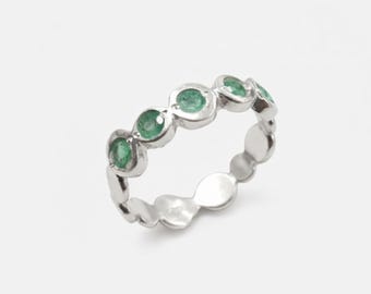 Emerald Band, Natural Emerald Ring, Stackable Band, May Birthstone, Vintage Ring, Boho Ring, Hippie Ring, Green Band, Solid Silver Ring