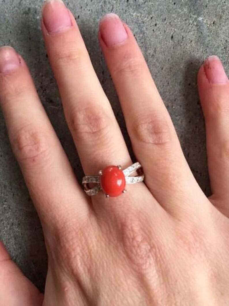 Anello in corallo, anello in corallo naturale, pietra portafortuna di marzo, anello in corallo rosso, corallo naturale, anello vintage in argento, corallo autentico, anello di fidanzamento in corallo immagine 8