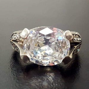 Anillo de diamantes, Diamante creado, Anillo horizontal, Anillo de diamantes vintage, Anillo blanco, Anillo vintage, Anillo de plata maciza, Anillo brillante, Diamante imagen 3