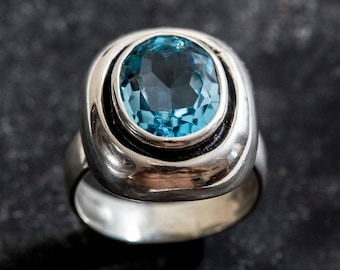 Blue Topaz Ring, Natural Blue Topaz, Vintage Rings, December Birthstone, Artistic Design, December Ring, Solid Silver Ring, Blue Ring, Topaz