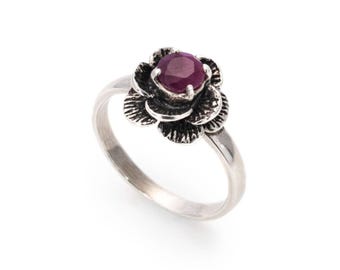 Real Ruby Ring, Flower Ring, Natural Ruby, Vintage Ruby Ring, July Birthstone Ring, Mothers Birthstone, Red Rose Ring, Solid Silver Ring