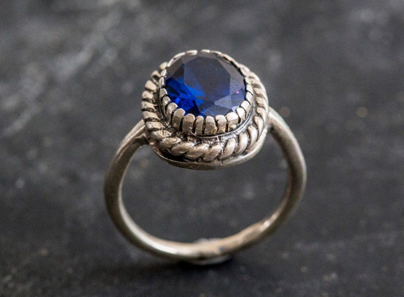 Bague saphir bleu saphir cr bagues vintage pierre bleue