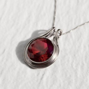 Large Ruby Pendant, Vintage Pendant, Created Ruby, Vintage Necklace, Ruby Necklace, Ruby Pendant, Statement Necklace, Red Pendant,925 Silver image 3