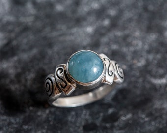 Round Blue Ring, Aquamarine Ring, Natural Aquamarine, March Birthstone, Vintage Rings, Blue Ring, March Ring, Solid Silver Ring, Aquamarine