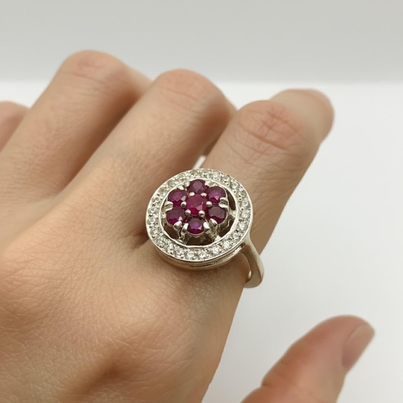 Red Ruby Ring, Natural Ruby Ring, Red Flower Ring, Vintage Rings, July Birthstone, Real Ruby Ring, July Birthstone Ring, Solid Silver Ring