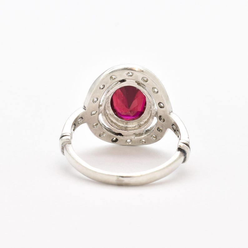 Anillo de rubí vintage, anillo de rubí creado, anillo de halo ovalado, anillo de rubí de plata esterlina, anillo de rubí rojo, regalo para mamá, anillo de plata, piedra Adina imagen 10