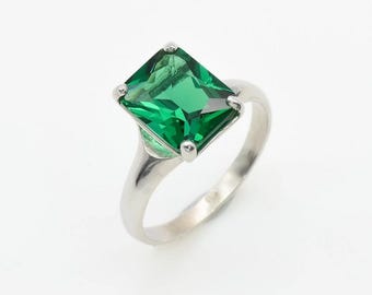 Silver Emerald Ring, Square Emerald Ring, Christmas Gift For Her, Vertical Emerald Ring, May Birthstone, Green Gemstone Ring, Adina Stone
