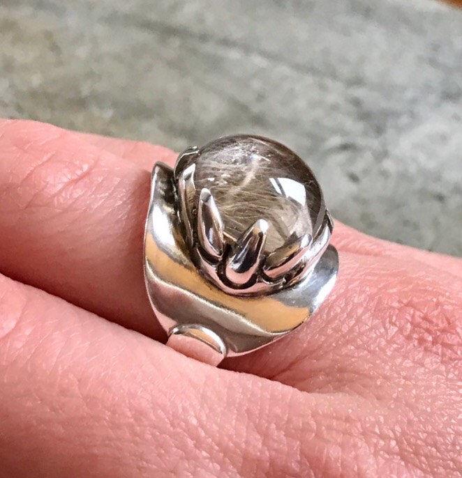 ヴィンテージリング、ルチルクォーツ、獅子座誕生石、天然宝石