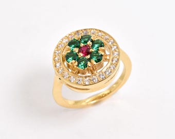 Gouden ring met smaragd, ring met smaragd, gemaakt met smaragd, ring met robijn, robijn gemaakt, ring met madeliefje, ring met halo bloemen, Adina Stone
