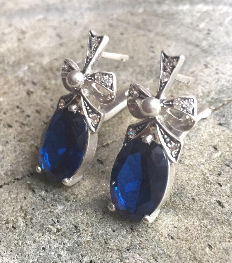 Bandörhängen, Blå safirörhängen, Skapad safir, Safirörhängen, Silverörhängen, Massivt silver, Rent silver, Blå örhängen bild 3
