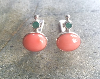 Coral Earrings, Natural Coral, Emerald Earrings, Natural Emerald, Pink Coral, Vintage Emerald, Vintage Coral Ring, Silver Earrings, Vintage