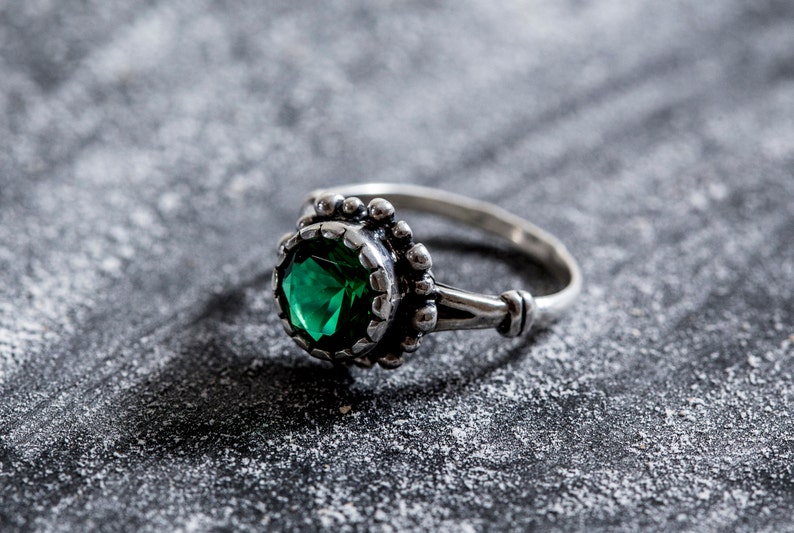 Emerald Ring, Antique Ring, Vintage Ring, Solid Silver Ring, Pure Silver, Created Emerald, Antique Emerald Ring, Antique Rings, Green Ring image 9