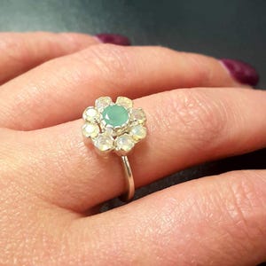 Flower Ring, Natural Emerald Ring, Natural Opal Ring, Vintage Flower Ring, October Birthstone, May Birthstone, Daisy Ring, 925 Silver Ring image 2