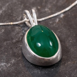 Emerald Pendant, Antique Pendant, Vintage Pendant, Green Pendant, Emerald Chain, Silver Pendant, Sterling Silver, Silver Chain, Green Chain image 8