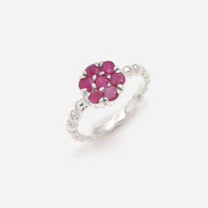 Ruby Ring, Natural Ruby Ring, Ruby Flower Ring, Promise Ring, July Birthstone, Vintage Ring, Solid Silver Ring, Silver Flower Ring, Red Ring