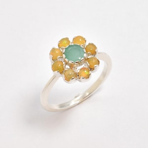 Emerald Ring, Opal Ring, Natural Opal Ring, Natural Emerald Ring, Vintage Flower Ring, May Birthstone, October Birthstone, Solid Silver Ring