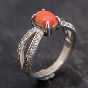 Anello in corallo, anello in corallo naturale, pietra portafortuna di marzo, anello in corallo rosso, corallo naturale, anello vintage in argento, corallo autentico, anello di fidanzamento in corallo immagine 7