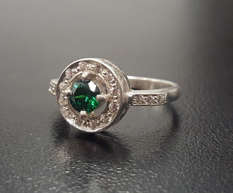 Green Ring 925 Silver Ring Green Vintage Ring Created Emerald Green Diamond Ring Solitaire Ring Cluster Ring Emerald Ring Emerald