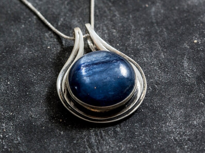 Kyanite Pendant, Natural Kyanite, Blue Kyanite Pendant, Round Pendant, African Kyanite, Large Stone Pendant, Solid Silver Pendant, Kyanite image 9