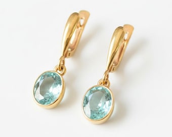 Gold Aqua Ohrringe, erstellt Aquamarin, Blaue baumelnde Ohrringe, 6 Karat Ohrringe, Aquamarin Ohrringe, Vergoldete Ohrringe, Gold Vermeil