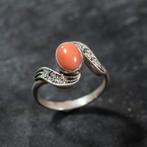 Coral Ring, Natural Coral, March Birthstone, Angel Skin Coral, Pink Coral, Vintage Rings, Vintage Coral Ring, Pink Ring, Solid Silver Ring