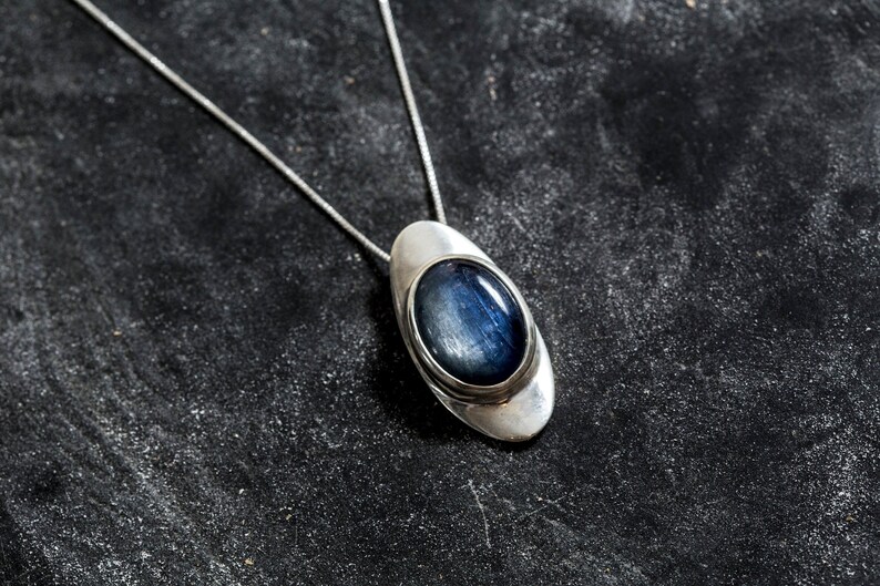 Kyanite Pendant, Natural Kyanite, Unique Pendant, Natural Blue Kyanite, Vintage Blue Pendant, Blue Pendant, Solid Silver Pendant, Kyanite image 10