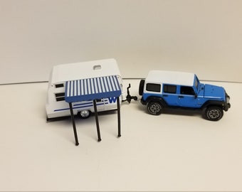 2018 Jeep Wrangler JK Unlimited Sport Limited Edition Towing a 1964 Winnebago 216 Travel Trailer with Awning 1/64 Scale Model Car Set