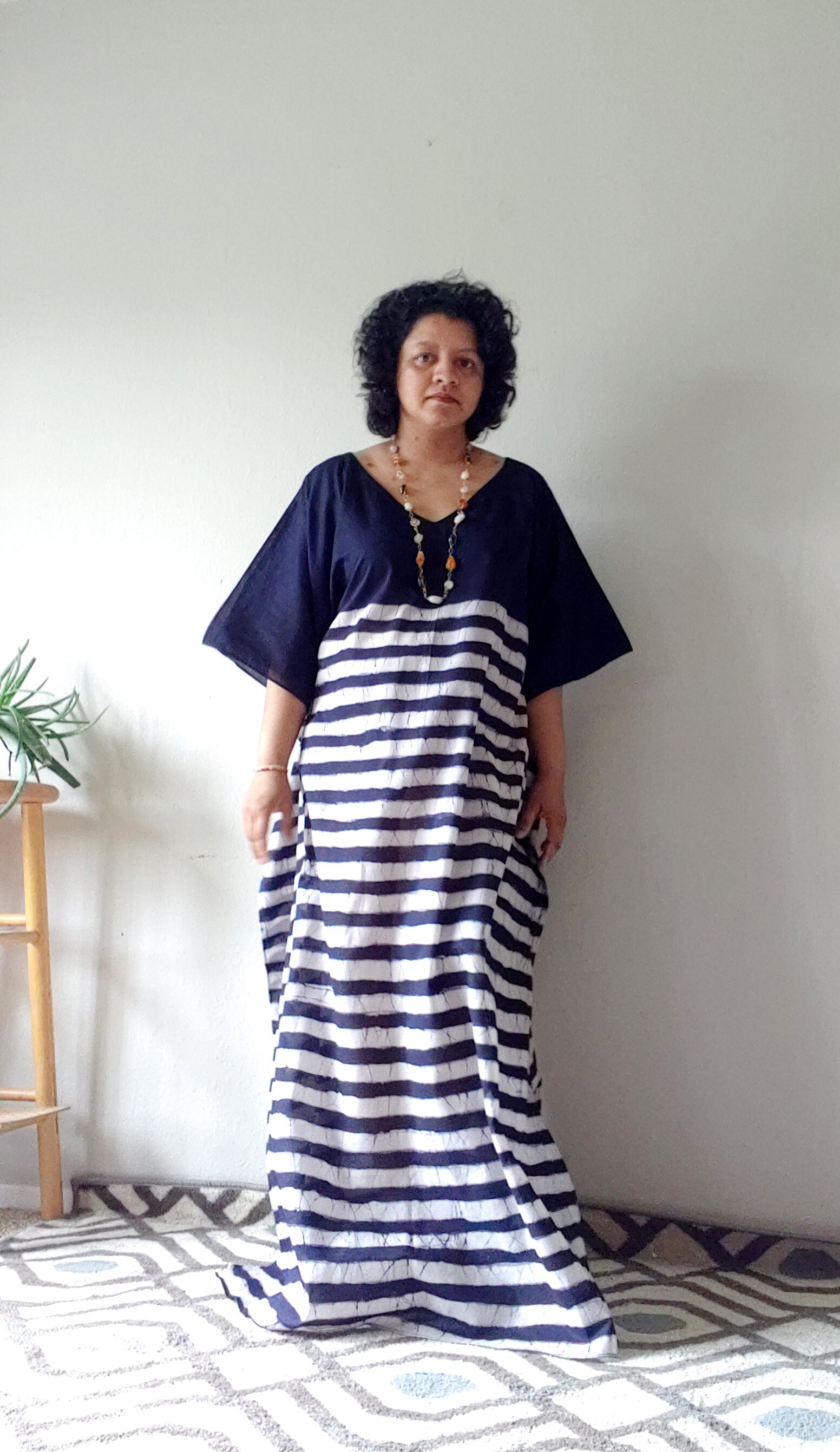 kaftan black and white