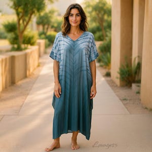 Rayon Kaftan, Gray caftan, kaftan Dress, one size kaftan, tie dye, loose fitting kaftan, Long kaftan, kaftans for women, caftans for women.