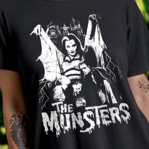 T-shirt The Munsters : t-shirt graphique série télévisée d'horreur rétro