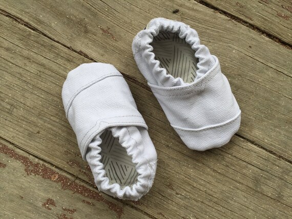 toms baby booties