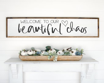 Welkom SVG, Welkom bij onze mooie chaos SVG, familie SVG, Home SVG, familie citeer SVG, hout teken SVG, welkom teken SVG, familie cut-bestanden