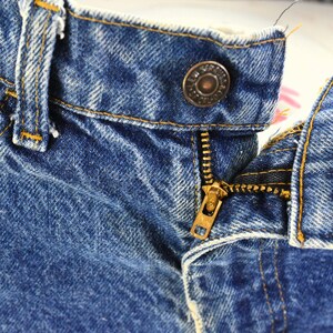 70s Vintage Levi's Bell Bottoms Women's 0 Dark Stone Wash Hippie Boho Raw Edge 31" Inseam Orange Tab Flare Jeans High Rise High Waist Jeans Bild 8
