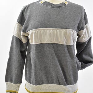 Vintage 80s Top Womens M Gray Split Crew Neck Pockets Line Up
