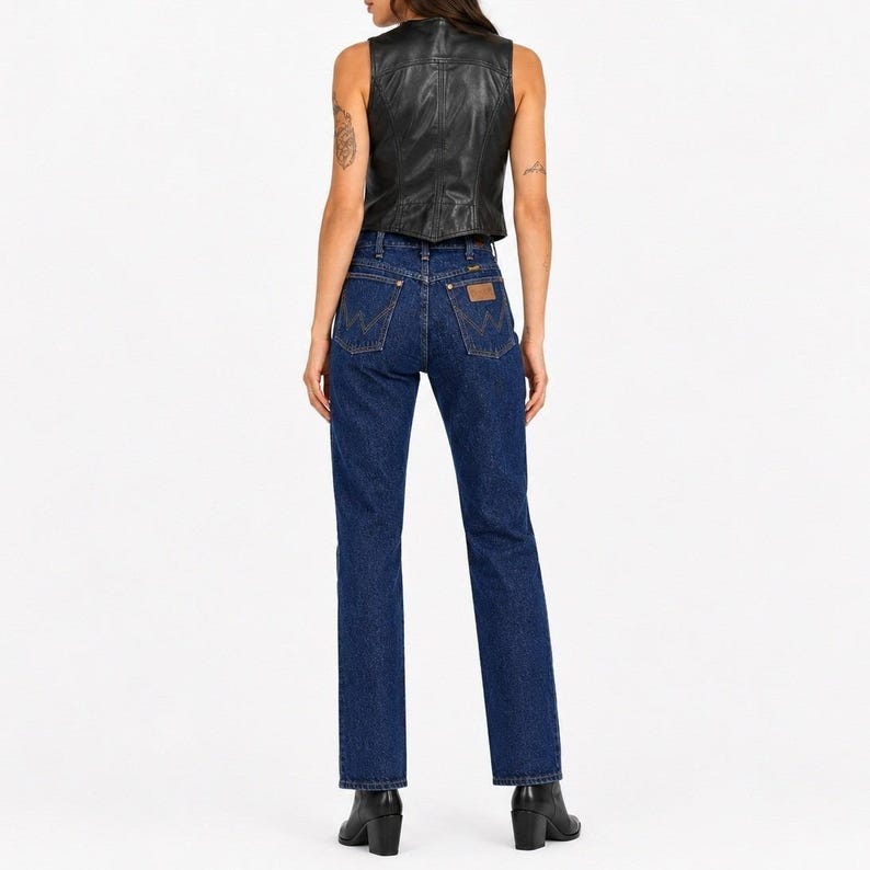 70s Vintage Wrangler Jeans Blue Wash High Waist Straight Leg Women 2 Rigid Denim image 3