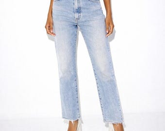 Y2k Vintage Wrangler Jeans Mid Rise Raw Hem Light Wash Bootcut Womens 2 XS