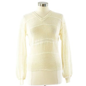 80s Vintage Ivory Boho Sweater Fits S M Puff Sleeve V Neck Lightweight Knit Pullover Soft Romantic Cottagecore Fall Top