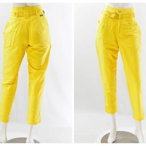 80s Vintage Bright Yellow High Waist Tapered Leg Jeans Womens 2 Short Tangiers
