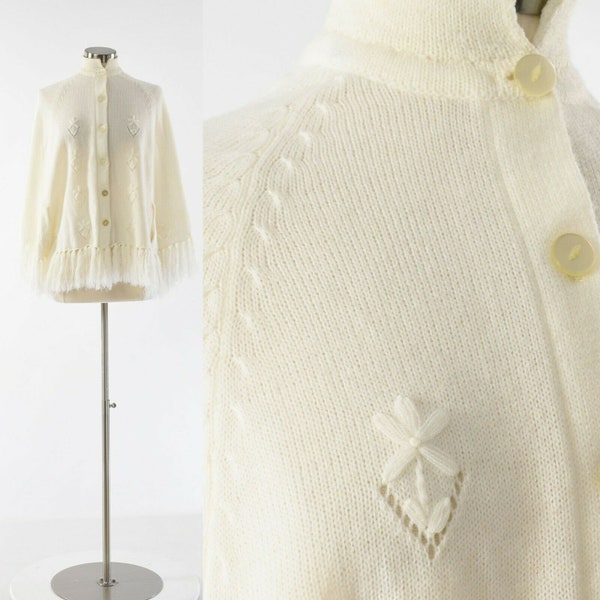 60s Vintage White Knit Embroidered Cape Fringed Hem Womens Size XS/S