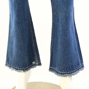 70s Vintage Levi's Bell Bottoms Women's 0 Dark Stone Wash Hippie Boho Raw Edge 31" Inseam Orange Tab Flare Jeans High Rise High Waist Jeans Bild 3