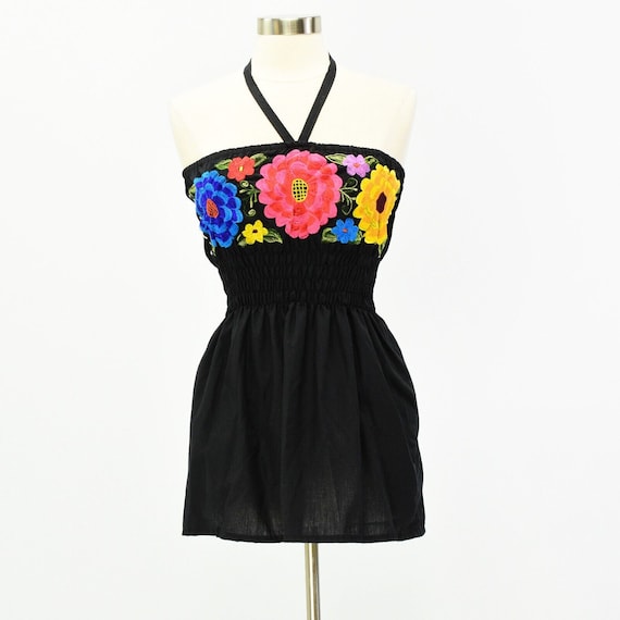 70s Vintage Womens S/M Embroidered Halter Top - image 1