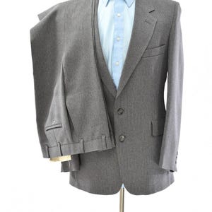 70s Vintage Levi Strauss Gray Pinstripe Suit Mens 42R 39 x 30 Pants USA