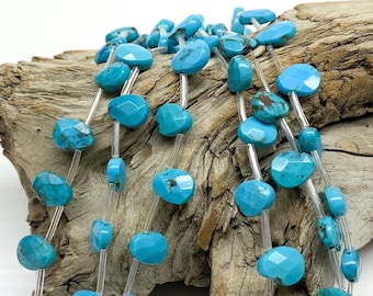 Cuentas facetadas en forma de lágrima de turquesa azul natural de 6 x 8 mm, Hubei, China, 20 piezas